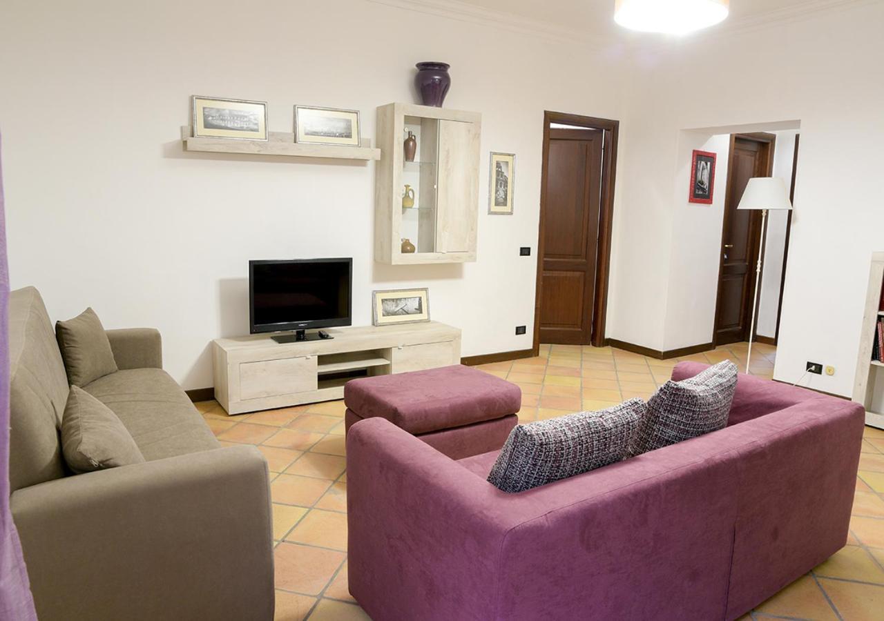 Colosseum Comfortable Apartment Roma Exterior foto